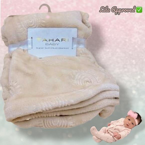 TAHARI Super Soft Plush Blanket in Cream 30” x 40” NWT - Picture 1 of 4